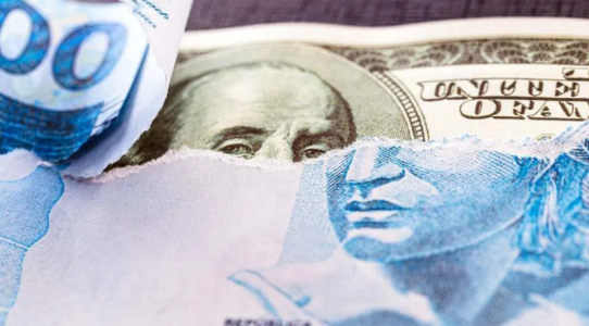 Real tem maior desvalorização de 2024 e pior desempenho desde 2020, mostra análise | CNN Brasil