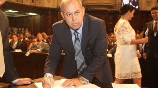 Foto mostra Domingos Brazão