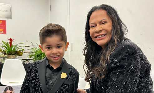 Dona Ruth e o neto, Léo