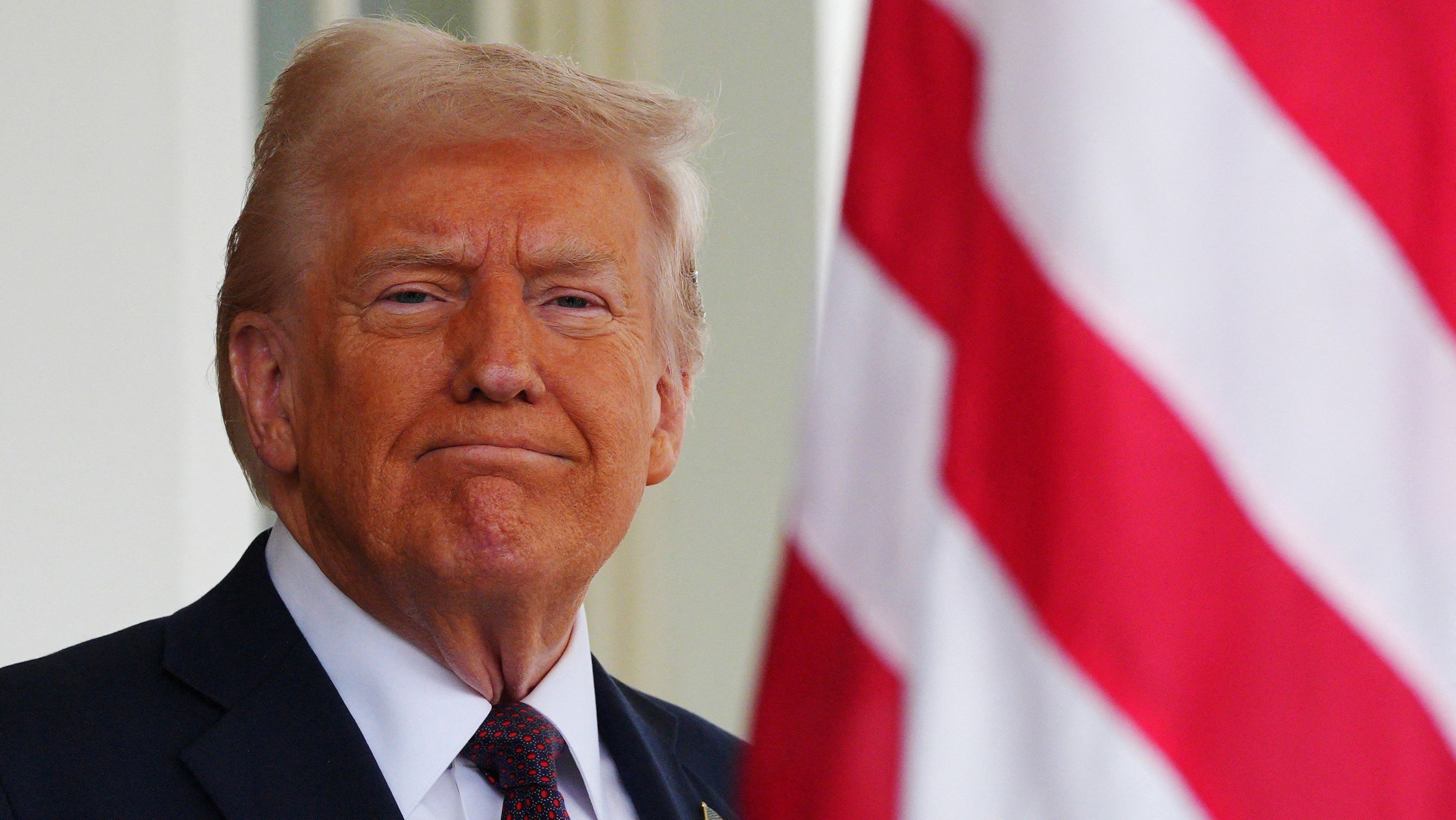 Estados Unidos estuda lançar reality show em que imigrantes competem por cidadania