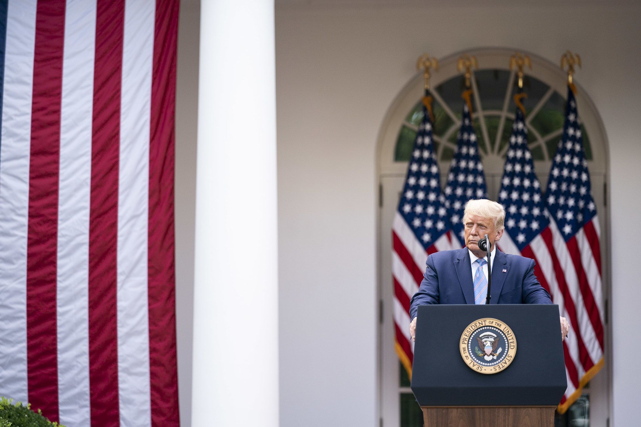 Trump prevê 'boom' no mercado americano apesar das tarifas anunciadas