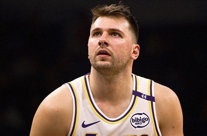Horário e onde assistir ao vivo Lakers x Mavericks, pela NBA