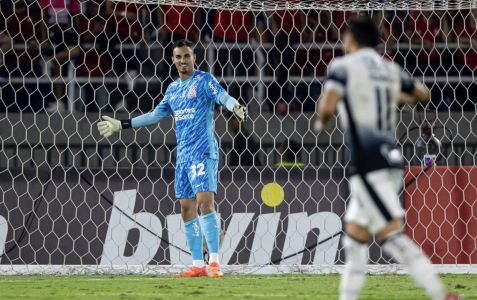Matheus Donelli em ação pelo Corinthians na temporada 2025