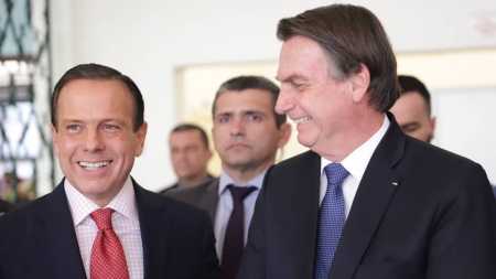 Doria (esq.) e Bolsonaro (dir.) foram aliados, mas romperam gradativamente ao longo da gestão do ex-presidente