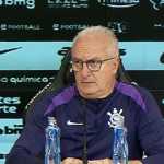 Dorival destaca equilíbrio defensivo do Corinthians em vitória contra o Grêmio e mira G7
