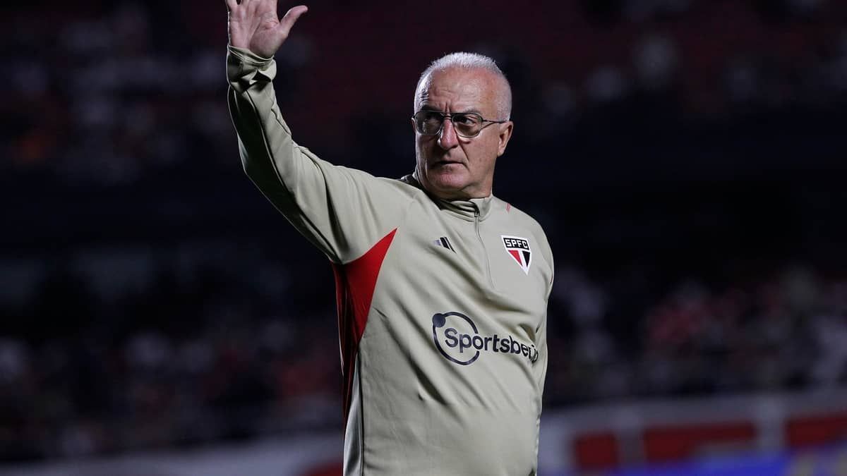 Dorival pede calma no São Paulo: 'Céu e inferno só tem um palmo de distância'