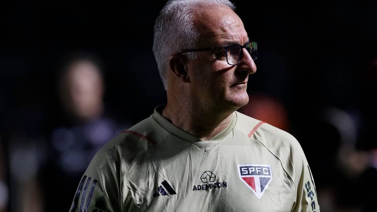 CBF oficializa convite, e Dorival Júnior se aproxima de assumir a Seleção Brasileira