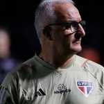 CBF oficializa convite, e Dorival Júnior se aproxima de assumir a Seleção Brasileira