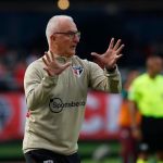 Dorival projeta duelo contra Palmeiras e espera desfalque de Calleri