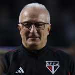 Dorival Júnior já recebeu convite da Seleção Brasileira, revela comentarista