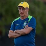 Dorival inicia observação de jogos de clubes brasileiros por convocação da Seleção