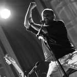 Compositor e cantor Douglas Germano se apresenta pela 1ª vez em Juiz de Fora