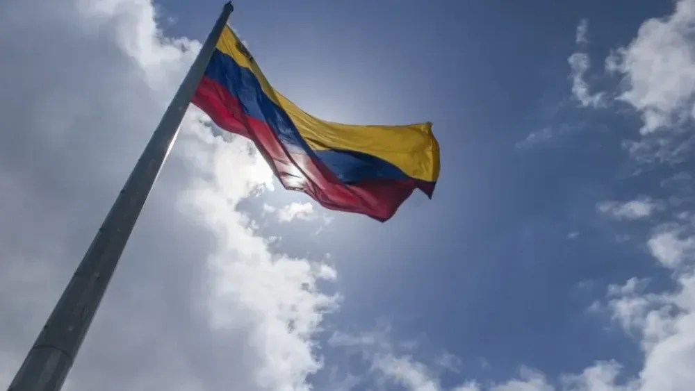 Venezuela inicia debate sobre reforma da lei do petróleo; medida busca abrir o mercado