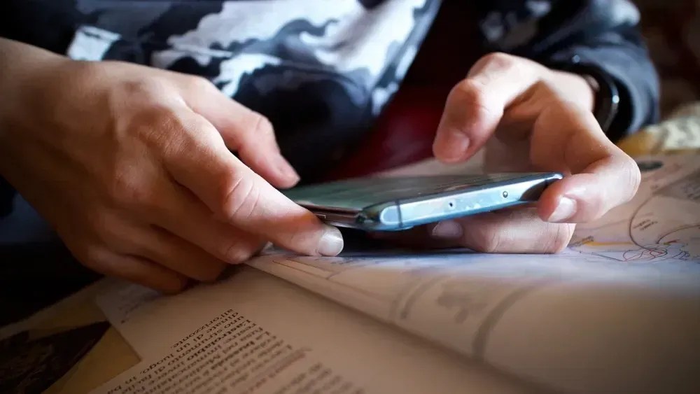 Julgamentos nos EUA contra redes sociais começa nesta semana; saiba mais