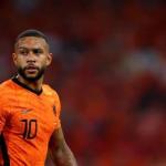 Técnico da Holanda reage a acerto de Depay com Corinthians: 'Fica muito longe'