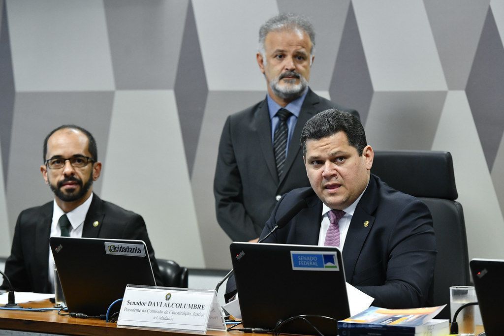 Indicação de Leonardo Magalhães para a chefia da DPU é aprovada após sabatina na CCJ