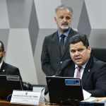 Indicação de Leonardo Magalhães para a chefia da DPU é aprovada após sabatina na CCJ