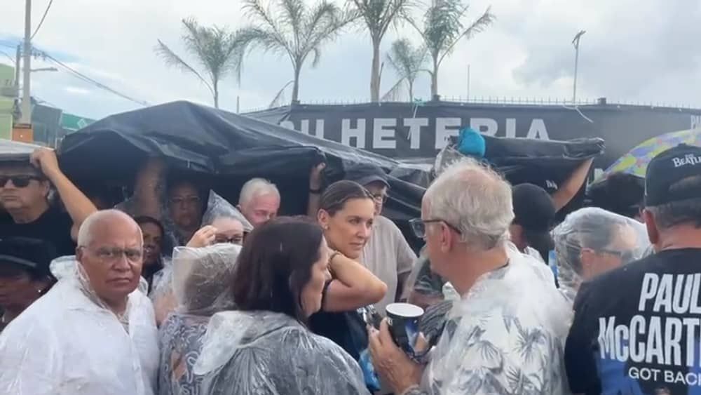 Paul McCartney em BH: idosos reclamam da falta de fila preferencial