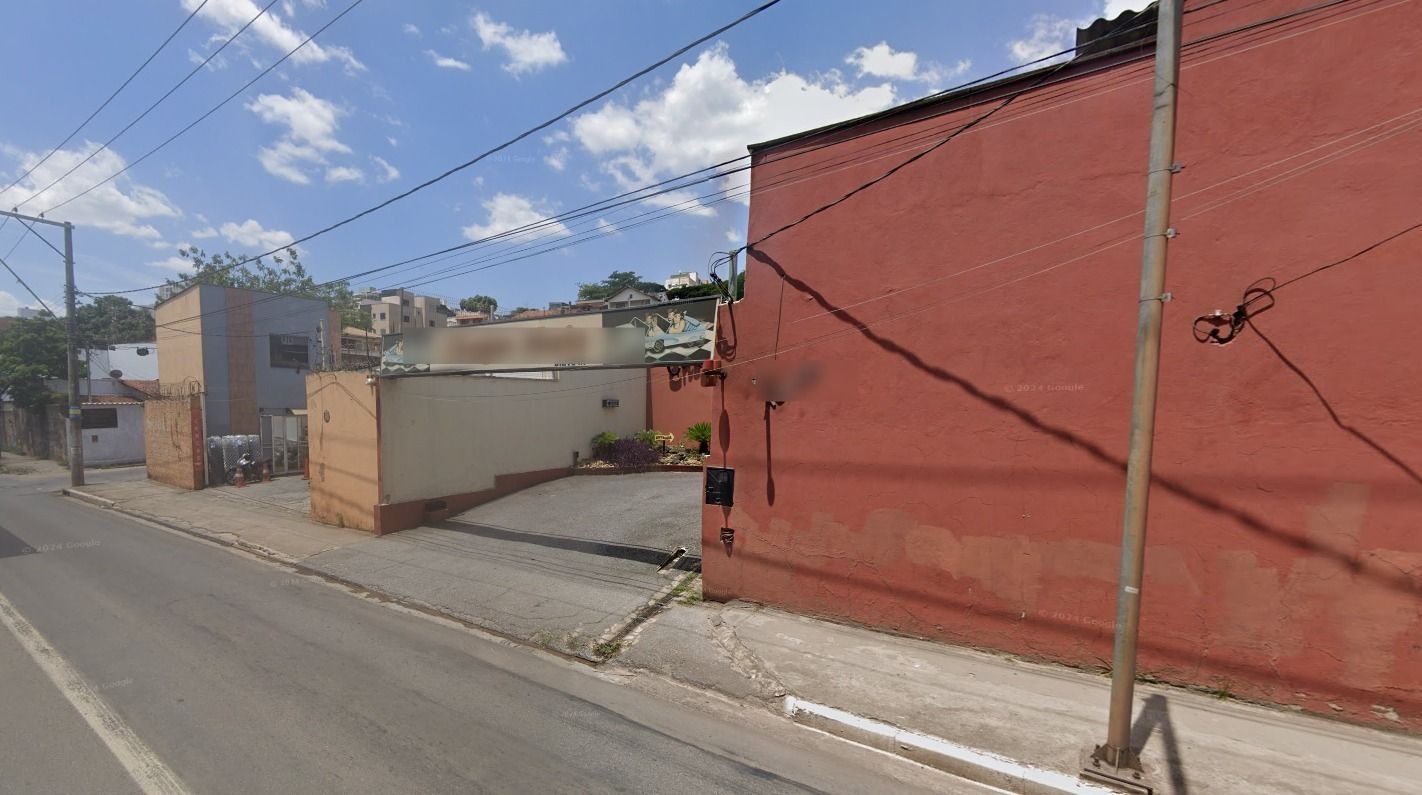 Polícia investiga agressão de garota de programa a cadeirante em drive-in de BH