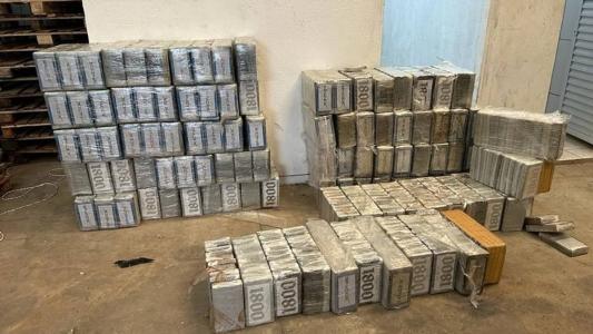 Droga estava armazenada em galpão
