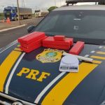 Casal é preso na BR-365 levando 11 Kg de maconha em Honda Civic 