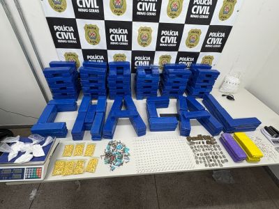 Drogas apreendidas no bairro Candelária, na Região de Venda Nova, em Belo Horizonte