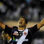 Ex-Atlético e Cruzeiro, Diego Souza dispara contra arbitragem do jogo do Vasco