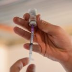 Brasil inicia campanha de vacinação contra influenza neste sábado (28)