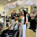 Homem acorda do coma e pede namorada em casamento; cerimônia foi realizada em hospital de Porto Alegre