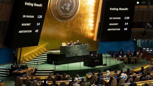 A proposta, elaborada pelos países árabes foi votada pelos 193 estados membros da organização
