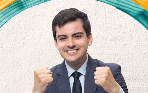 Dudu Camargo está na final de A Fazenda 17