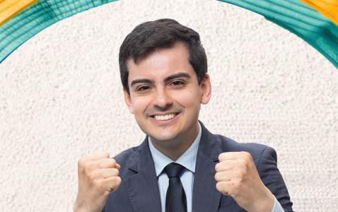 Dudu Camargo está na final de A Fazenda 17