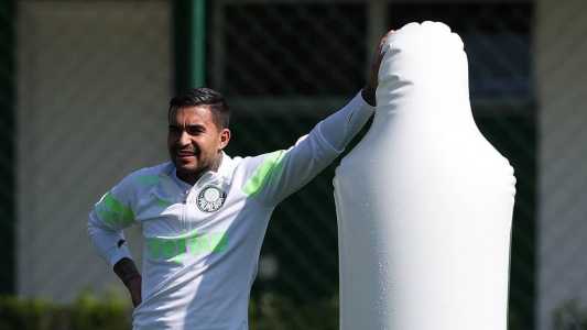 Dudu faz transição e Palmeiras quer tê-lo contra Atlético
