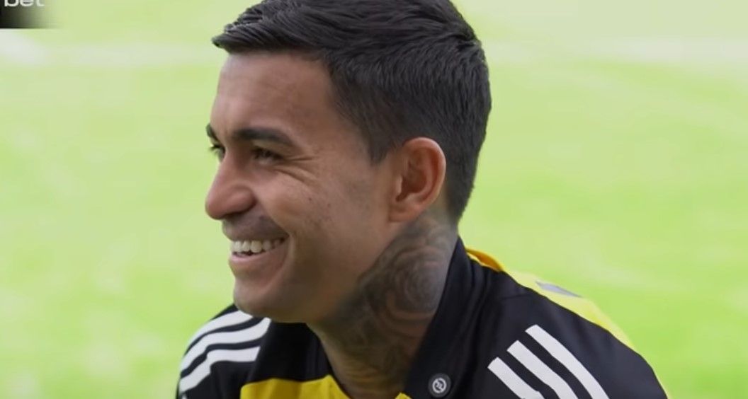 Dudu se diz pronto para estreia no Atlético e rasga elogios a Hulk