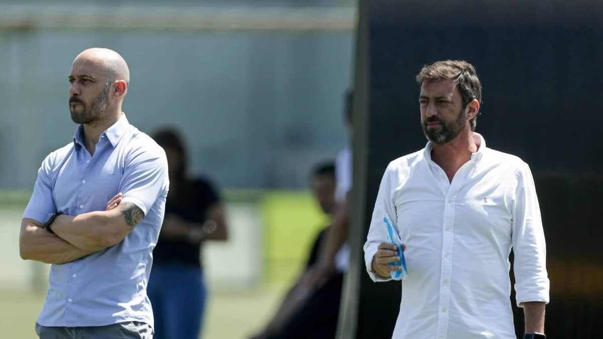 Corinthians quer contratar técnico nas próximas 48 horas