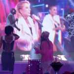 BBB 23: Cézar e Ricardo 'Alface' trocam letras de músicas e mandam indiretas no karaokê