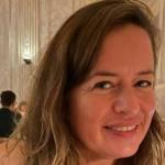 Filha de Mick Jagger é presa após agredir policiais em Ibiza