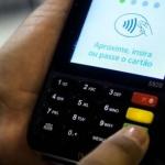 Carnaval de 2023: confira 11 dicas para prevenir golpes no cartão e no pix