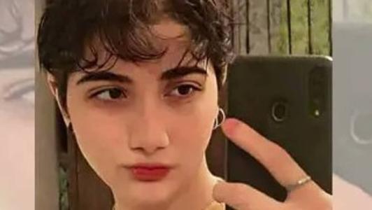 Adolescente teria sido espancada e gravemente ferida por policiais no metrô de Teerã, no dia 1º de outubro