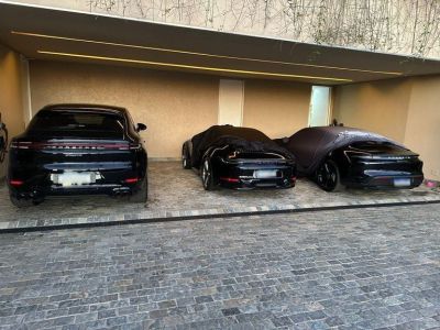 Três veículos da marca Porsche foram apreendidos em Nova Lima nesta terça-feira