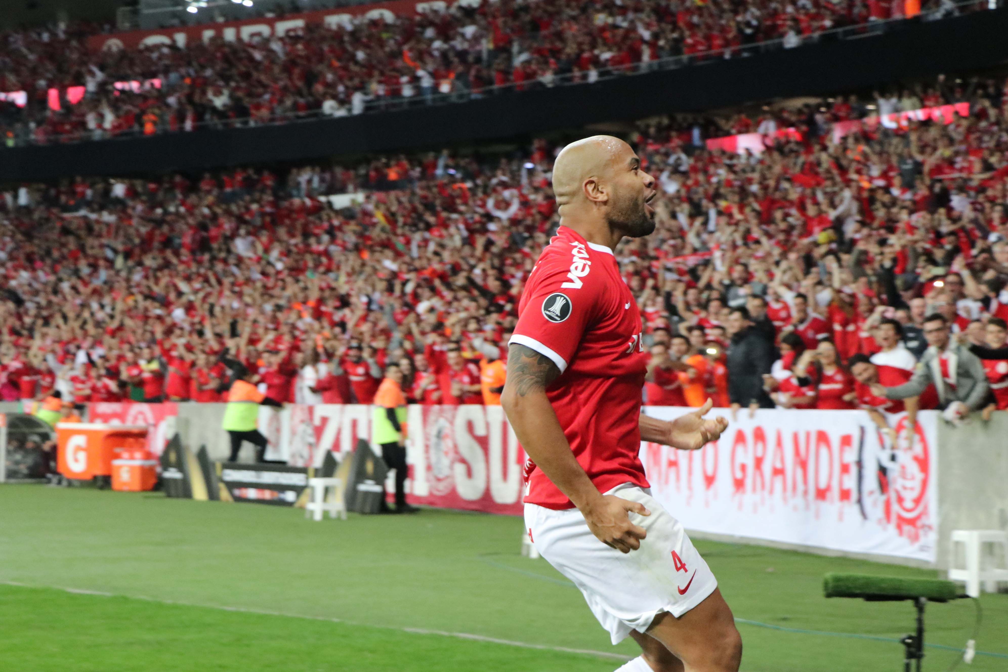 Clube da Série B anuncia contratação de zagueiro campeão pelo Inter