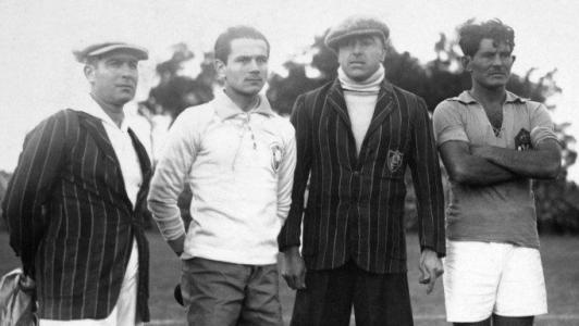 Preguinho e mais jogadores da Seleção Brasileira na Copa do Mundo de 1930