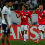 Bahia leva virada do Nacional, perde em casa e adia classificação na Libertadores