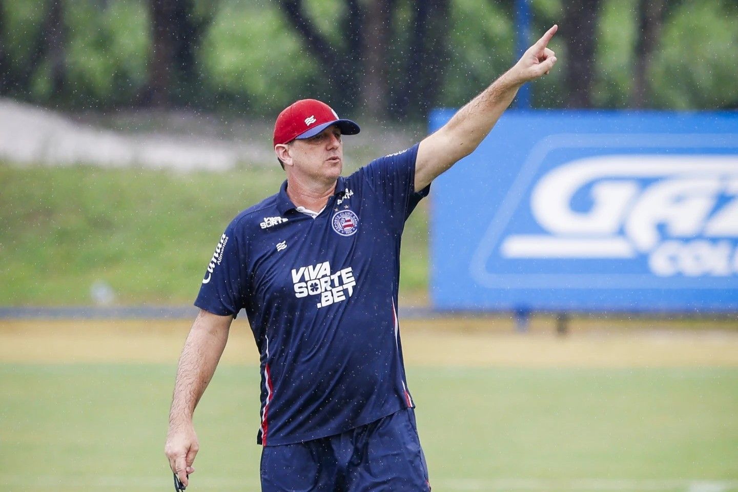 Escalação do Bahia: Ceni vai poupar titulares contra o CSA, na Copa do Nordeste