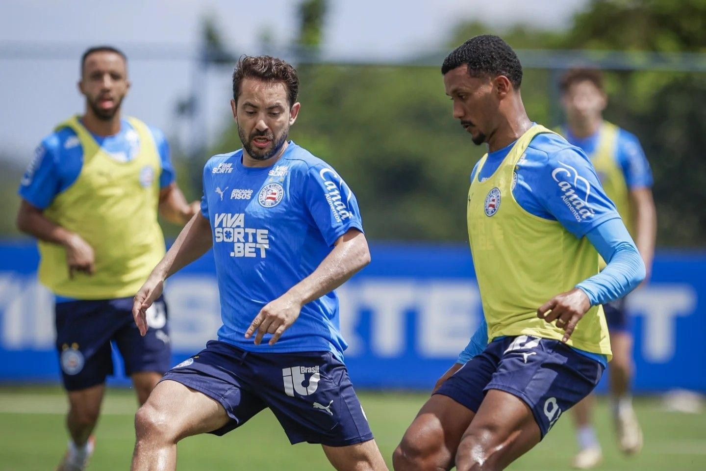 Com desfalques importantes, Bahia inicia preparação para enfrentar o Cruzeiro