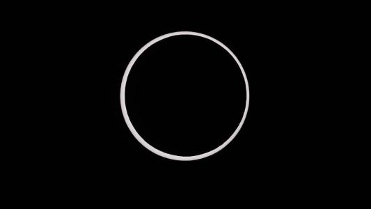 Eclipse solar anular já pode ser observado