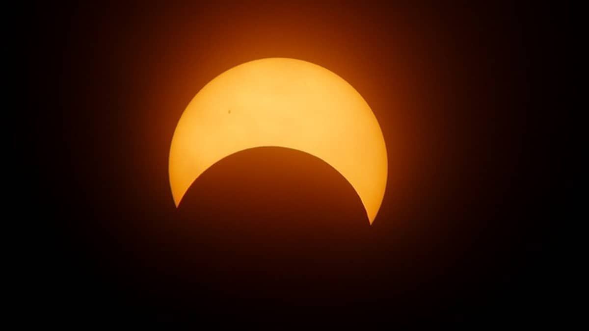 Eclipse solar: confira os horários para ver o fenômeno das capitais