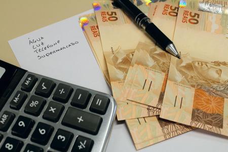 BC libera consulta de “dinheiro esquecido“ para empresas inativas; veja como fazer | CNN Brasil