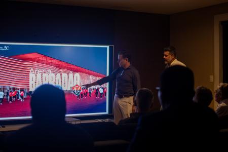 Apresentação do projeto da Arena Barradão aos diretores do Vitória