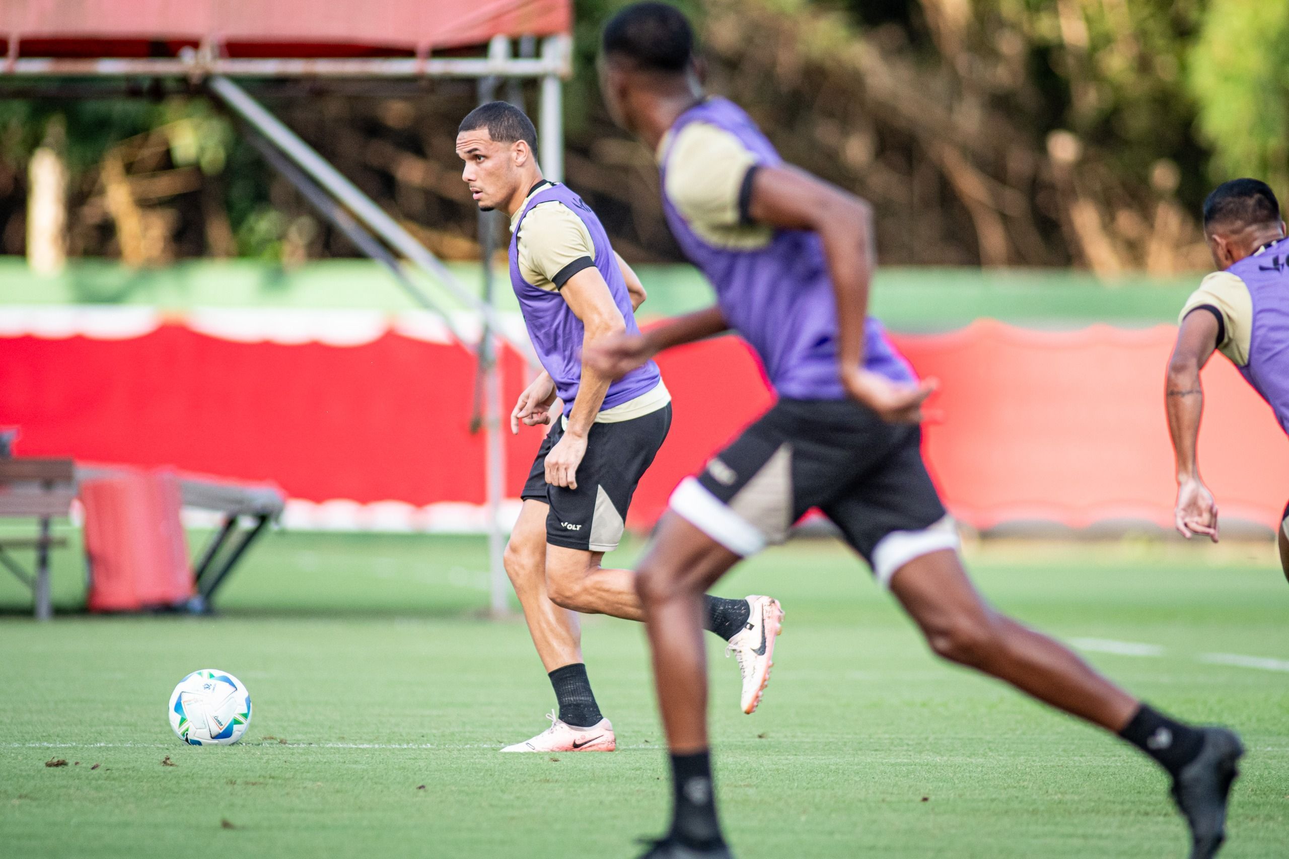 Vitória recebe o Cerro Largo para tentar vencer a primeira na Sul-Americana